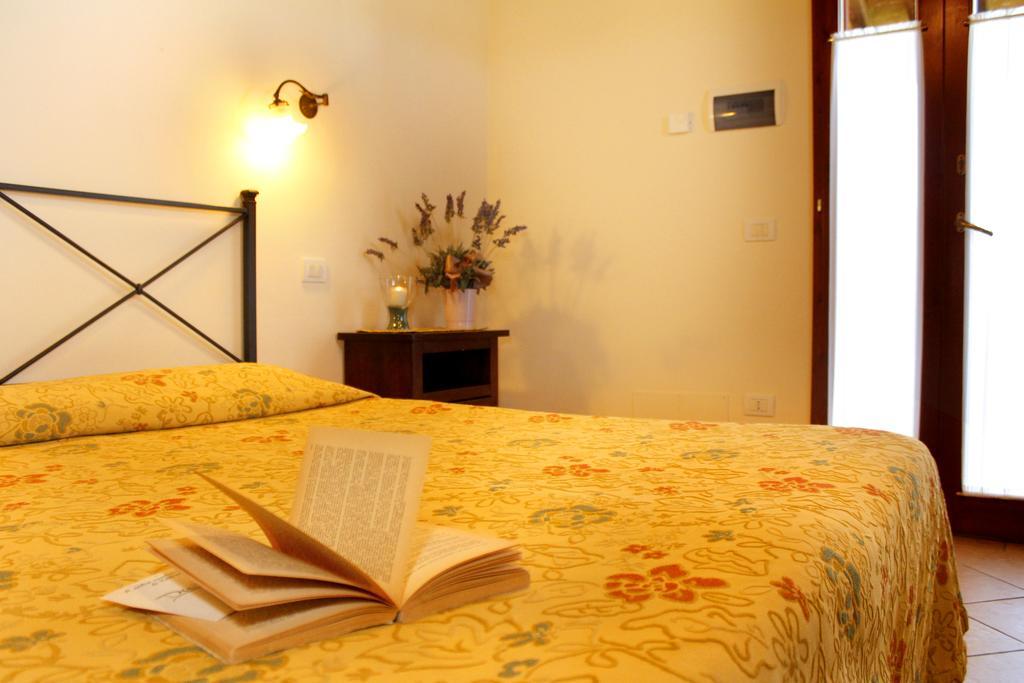 Agriturismo Giuncola & Granaiolo Риспеша Екстериор снимка