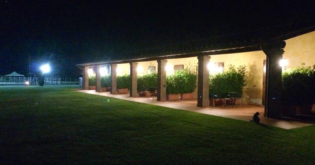Agriturismo Giuncola & Granaiolo Риспеша Стая снимка